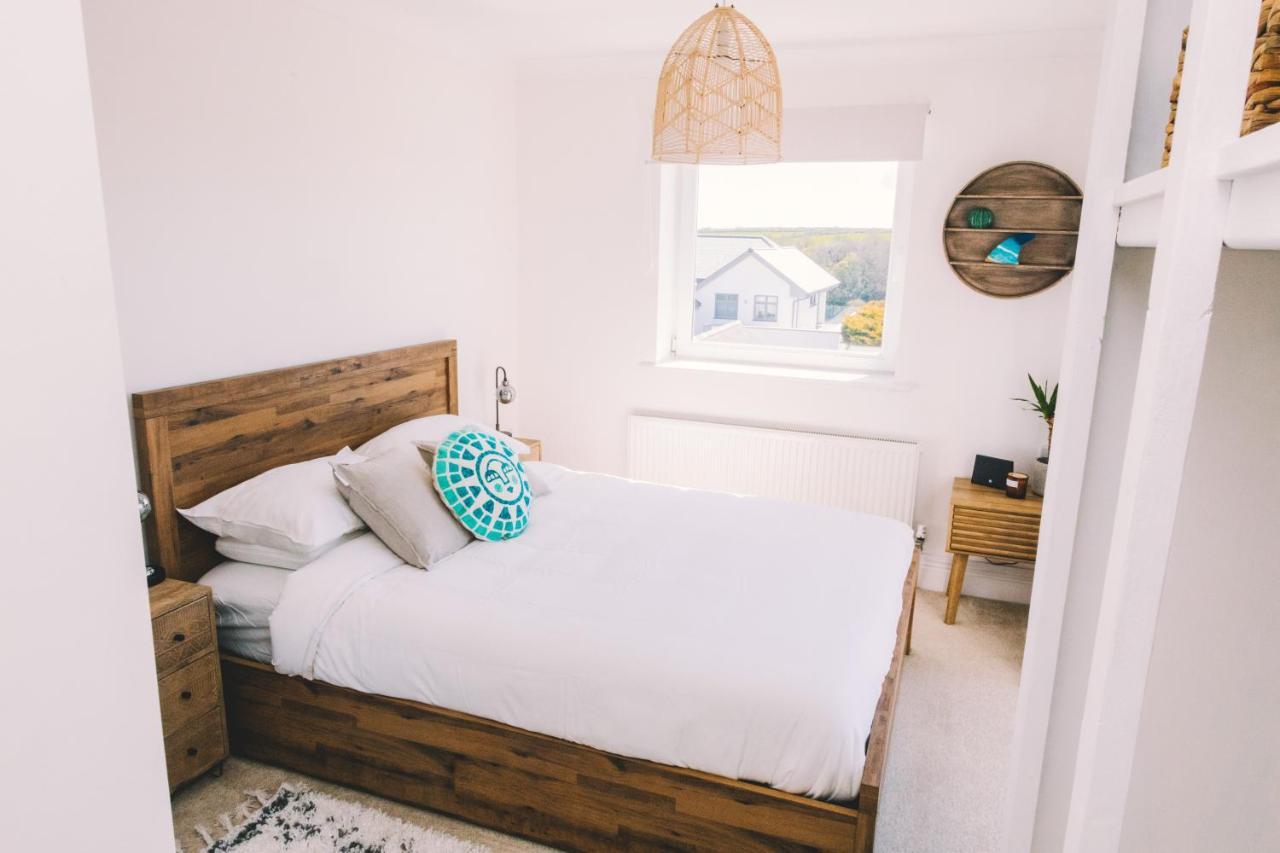 Pentire Point - Fully Equipped Eco Escape Apartman Crantock Kültér fotó