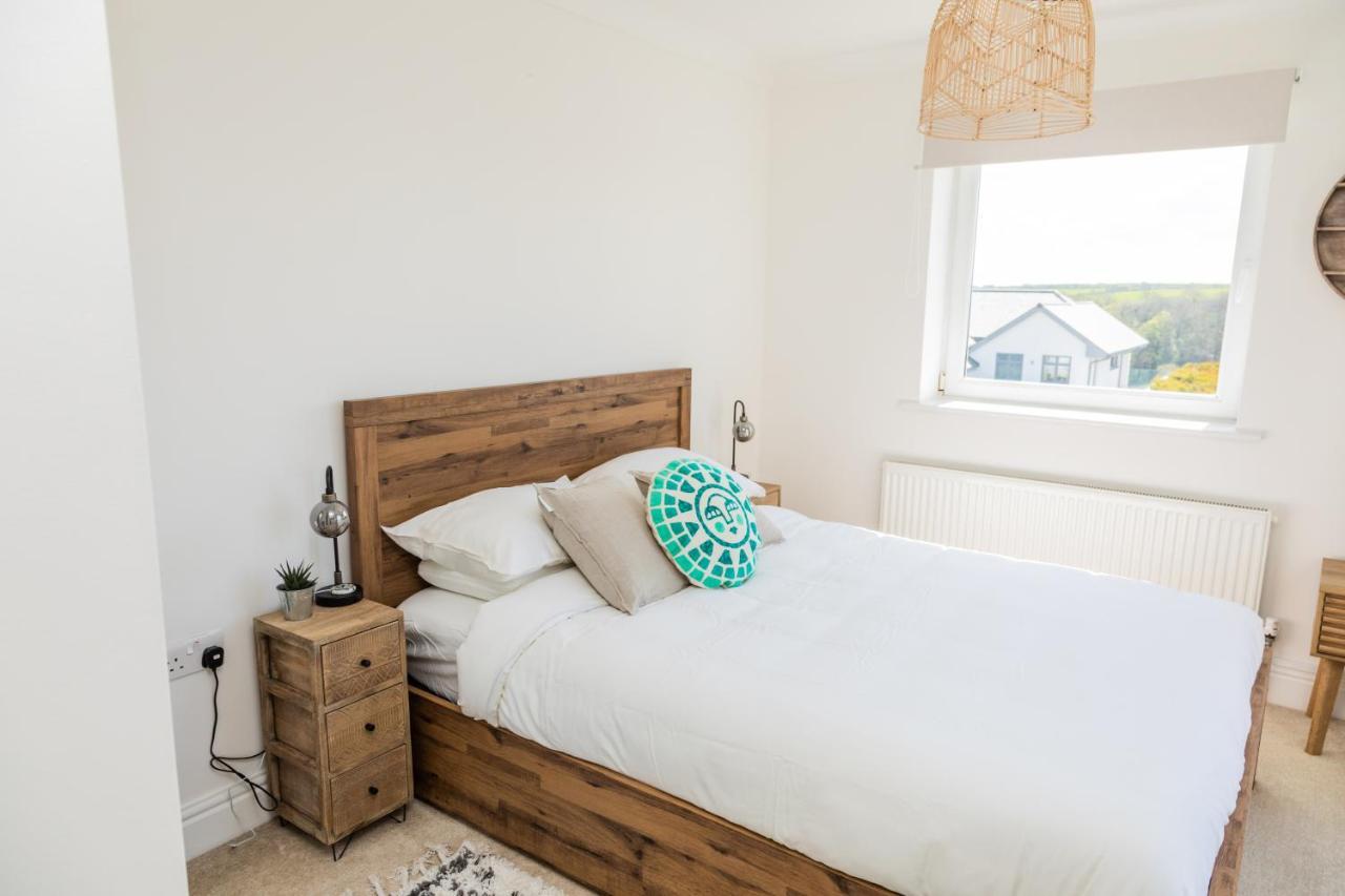 Pentire Point - Fully Equipped Eco Escape Apartman Crantock Kültér fotó